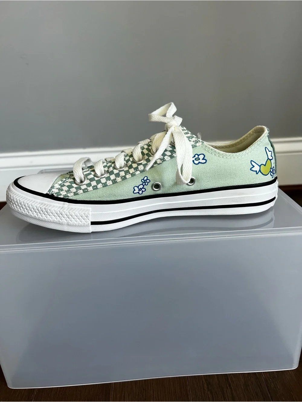 Converse Chuck Taylor All Star Low Good Vibes Sneakers - Picture 3 of 11